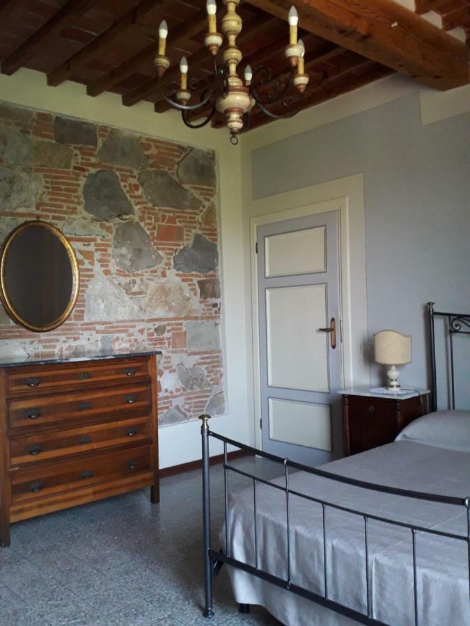 Apartment Casa De Servi Lucca